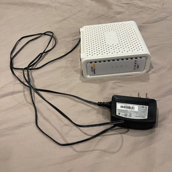 DOCSIS 3.0 Modem SURFboard SB6183 - Picture 5 of 10